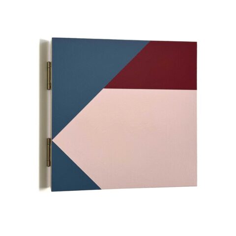 BHBT #2B and #2C on two sides, hinged